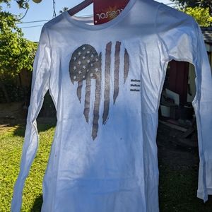 Unique Color-Changing Delsol T-shirt (S)
